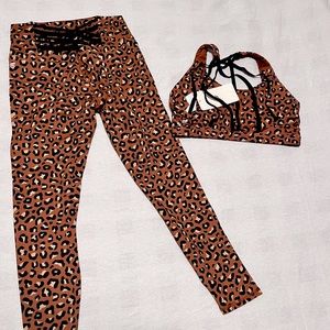 NWT Fabletics leopard set- leggings and bra